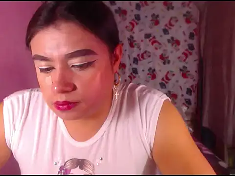 katrinawillff online show from 12.20.25