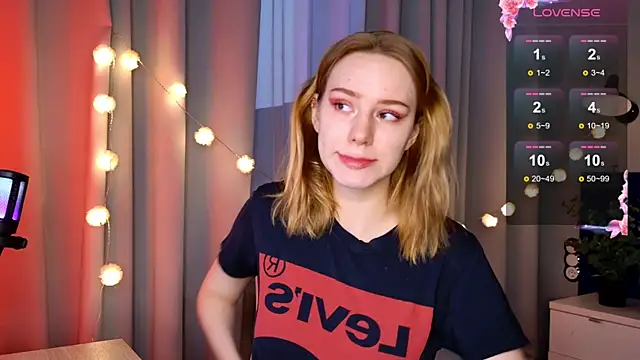 Ramona    online show from 02.10.25