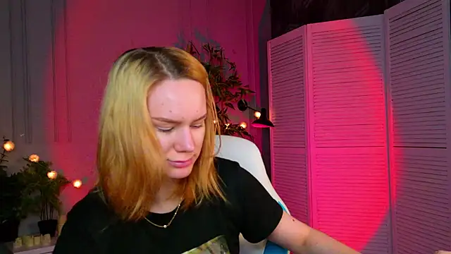 Ramona    online show from 03.25.26