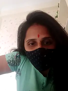 Snapshot of Indiantina chatting on 01.01.25 Indiantina online show from 01.01.25