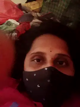 Snapshot of Indiantina chatting on 10.09.25 Indiantina online show from 10.09.25