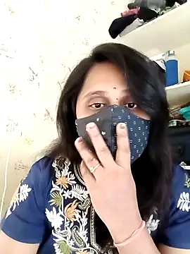 Snapshot of Indiantina chatting on 11.12.25 Indiantina online show from 11.12.25