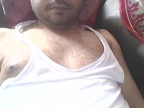 Snapshot of aakash_ModelBrown chatting on 04.27.26 aakash ModelBrown online show from 04.27.26