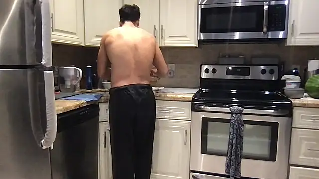 BigGuyMuscle online show from 01.09.26