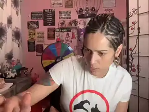 latinacubana online show from 01.22.25