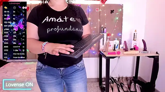 Snapshot of Zaly_mature chatting on 10.25.25 Zaly mature online show from 10.25.25