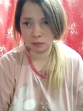 Zuli Kiska online show from 12.13.24