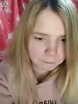 Zuli Kiska online show from 01.12.25