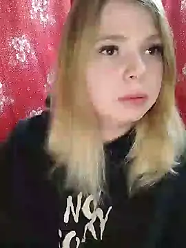 Zuli Kiska online show from 02.07.25