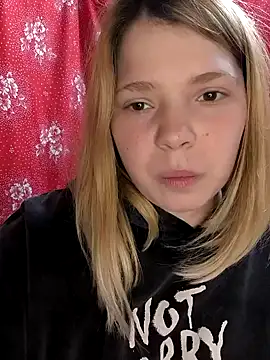 Zuli Kiska online show from 03.08.25