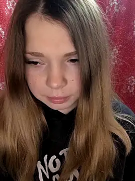 Snapshot of Zuli_Kiska chatting on 02.15.26 Zuli Kiska online show from 02.15.26