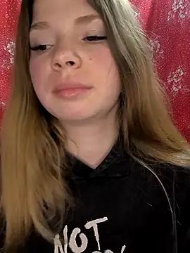 Snapshot of Zuli_Kiska chatting on 02.21.26 Zuli Kiska online show from 02.21.26