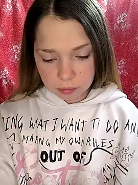 Zuli Kiska online show from 03.23.26