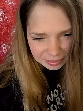 Zuli Kiska online show from 04.07.26