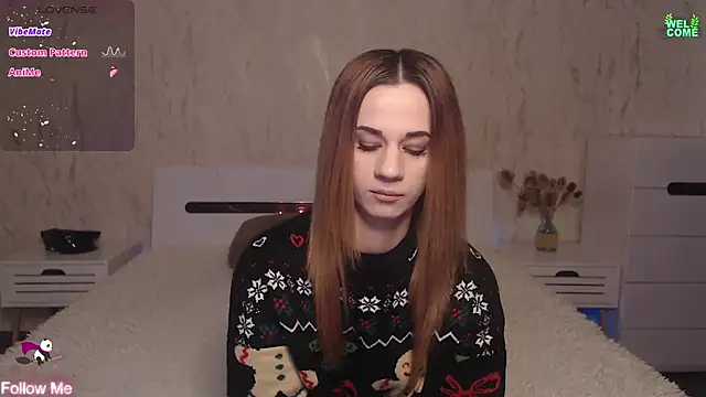 ItsAlisia online show from 02.12.25