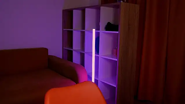 ItsAlisia online show from 11.12.25