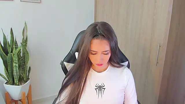 iriswest  online show from 12.28.24