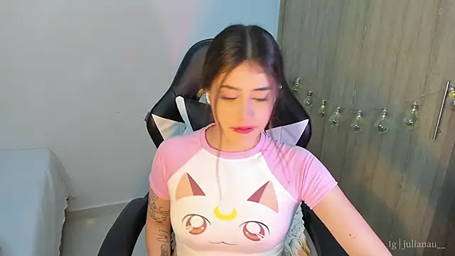 iriswest  online show from 01.11.25