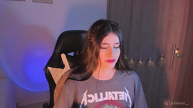 iriswest  online show from 01.14.25