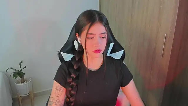 iriswest  online show from 02.11.25