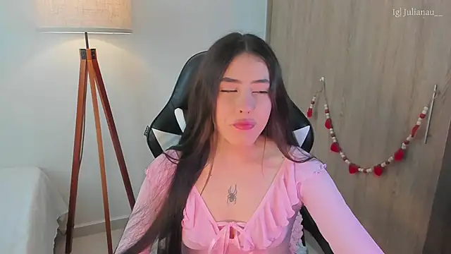 iriswest  online show from 02.14.25