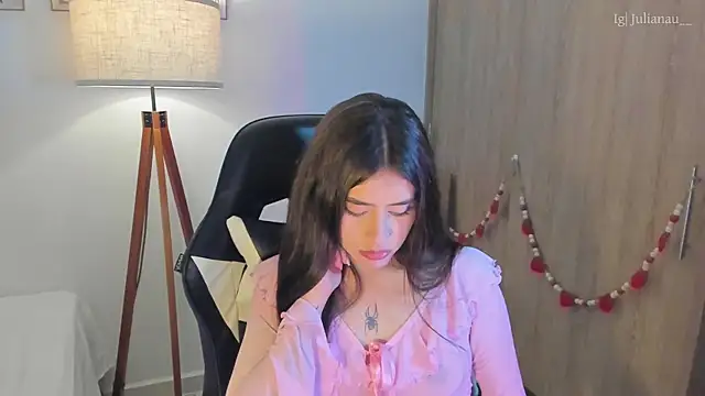 iriswest  online show from 02.15.25