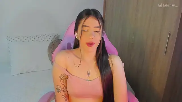 iriswest  online show from 03.13.25