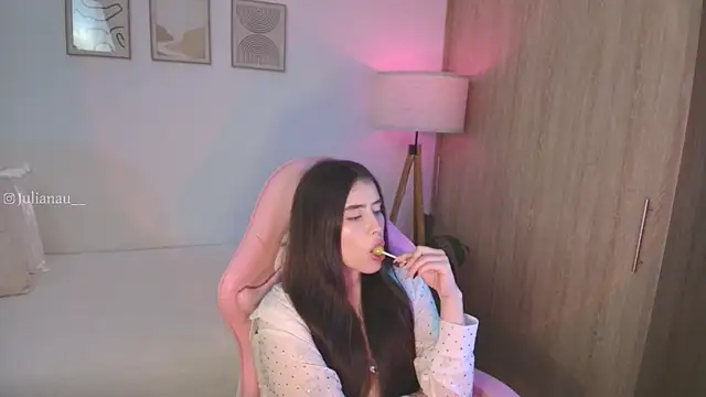 iriswest  online show from 09.20.25