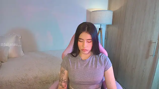 iriswest  online show from 11.11.25