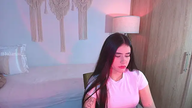 iriswest  online show from 11.17.25