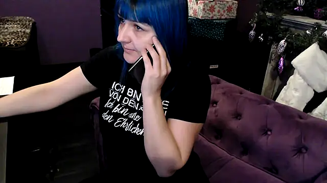 beauty-of-pain online show from 12.23.25