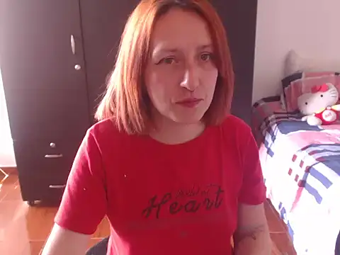 Snapshot of kittykalor09 chatting on 11.17.25 kittykalor09 online show from 11.17.25