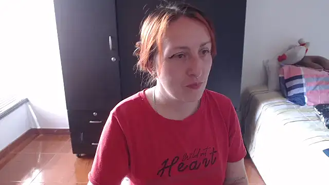 Snapshot of kittykalor09 chatting on 11.22.25 kittykalor09 online show from 11.22.25