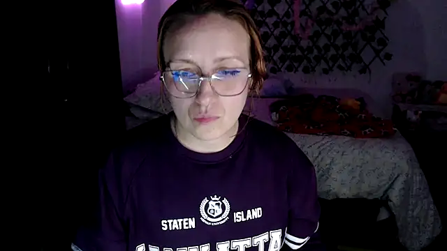 Snapshot of kittykalor09 chatting on 02.14.26 kittykalor09 online show from 02.14.26