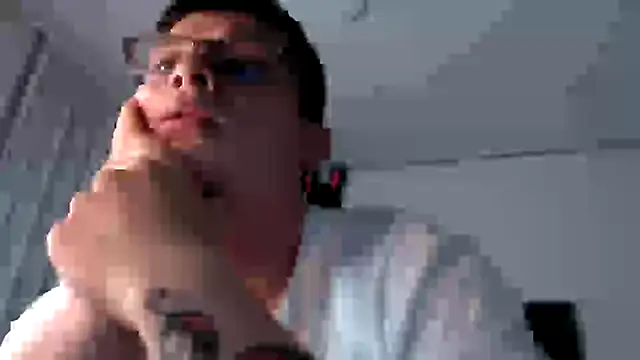 Snapshot of MathewCollin chatting on 02.14.25 MathewCollin online show from 02.14.25