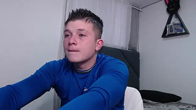 Snapshot of MathewCollin chatting on 01.08.26 MathewCollin online show from 01.08.26