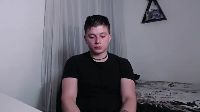 Snapshot of MathewCollin chatting on 01.15.26 MathewCollin online show from 01.15.26