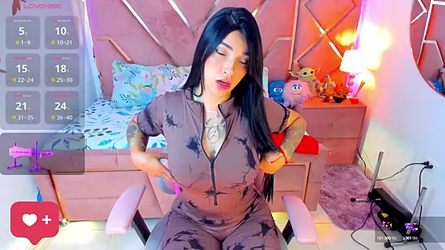 Snapshot of natalia-888 chatting on 02.09.25 natalia-888 online show from 02.09.25