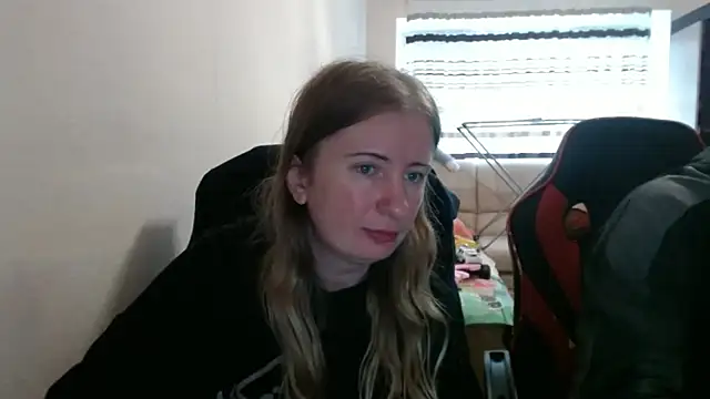 PeterAndJen online show from 10.11.25