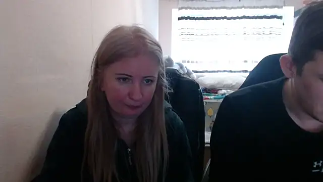 Snapshot of PeterAndJen chatting on 03.22.26 PeterAndJen online show from 03.22.26