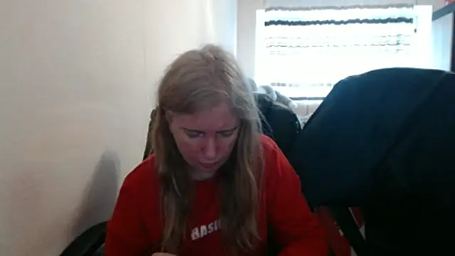 Snapshot of PeterAndJen chatting on 04.13.26 PeterAndJen online show from 04.13.26