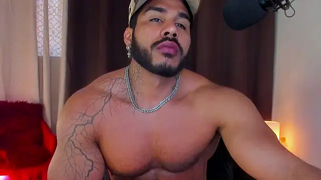 Snapshot of Artemis_Kazttman chatting on 01.14.25 Artemis Kazttman online show from 01.14.25