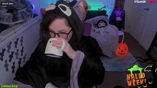 Snapshot of JennKenobi chatting on 10.27.25 JennKenobi online show from 10.27.25