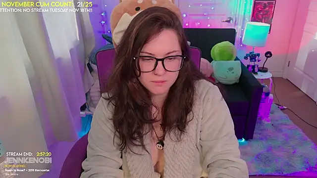 Snapshot of JennKenobi chatting on 11.17.25 JennKenobi online show from 11.17.25