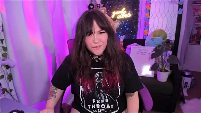 JennKenobi online show from 05.13.26