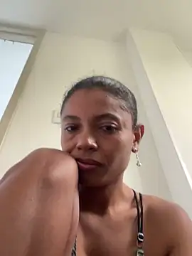 Snapshot of angelica_af chatting on 12.23.24 angelica af online show from 12.23.24