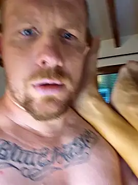 Snapshot of kylie_blck chatting on 09.19.25 kylie blck online show from 09.19.25