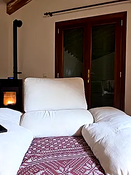 Snapshot of kylie_blck chatting on 12.21.25 kylie blck online show from 12.21.25