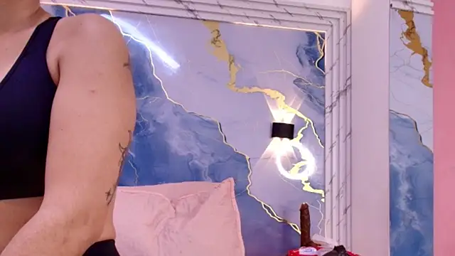 lorrayne  online show from 10.04.25