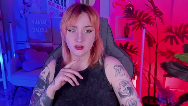 AsheLucker online show from 09.23.25